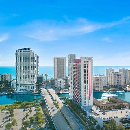 Balcony - Pool - Near Beach - Gym Hallandale Beach Exterior foto