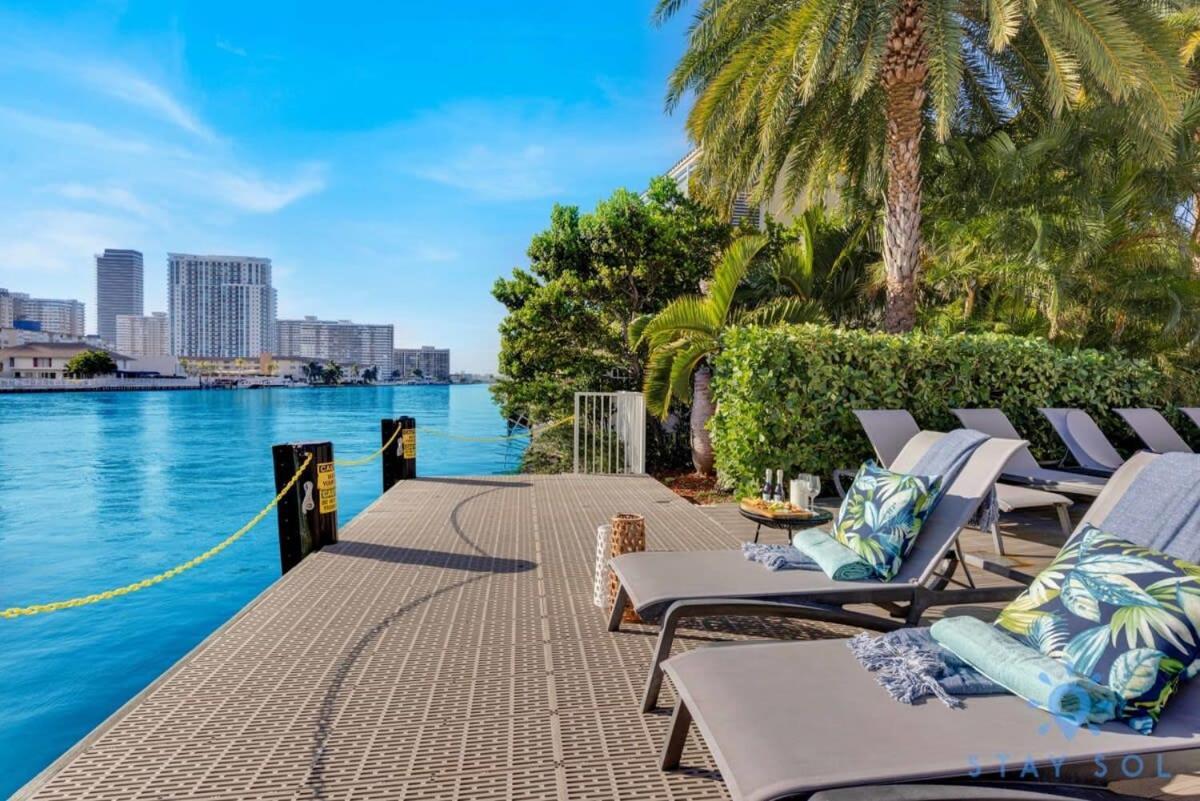 Balcony - Pool - Near Beach - Gym Hallandale Beach Exterior foto